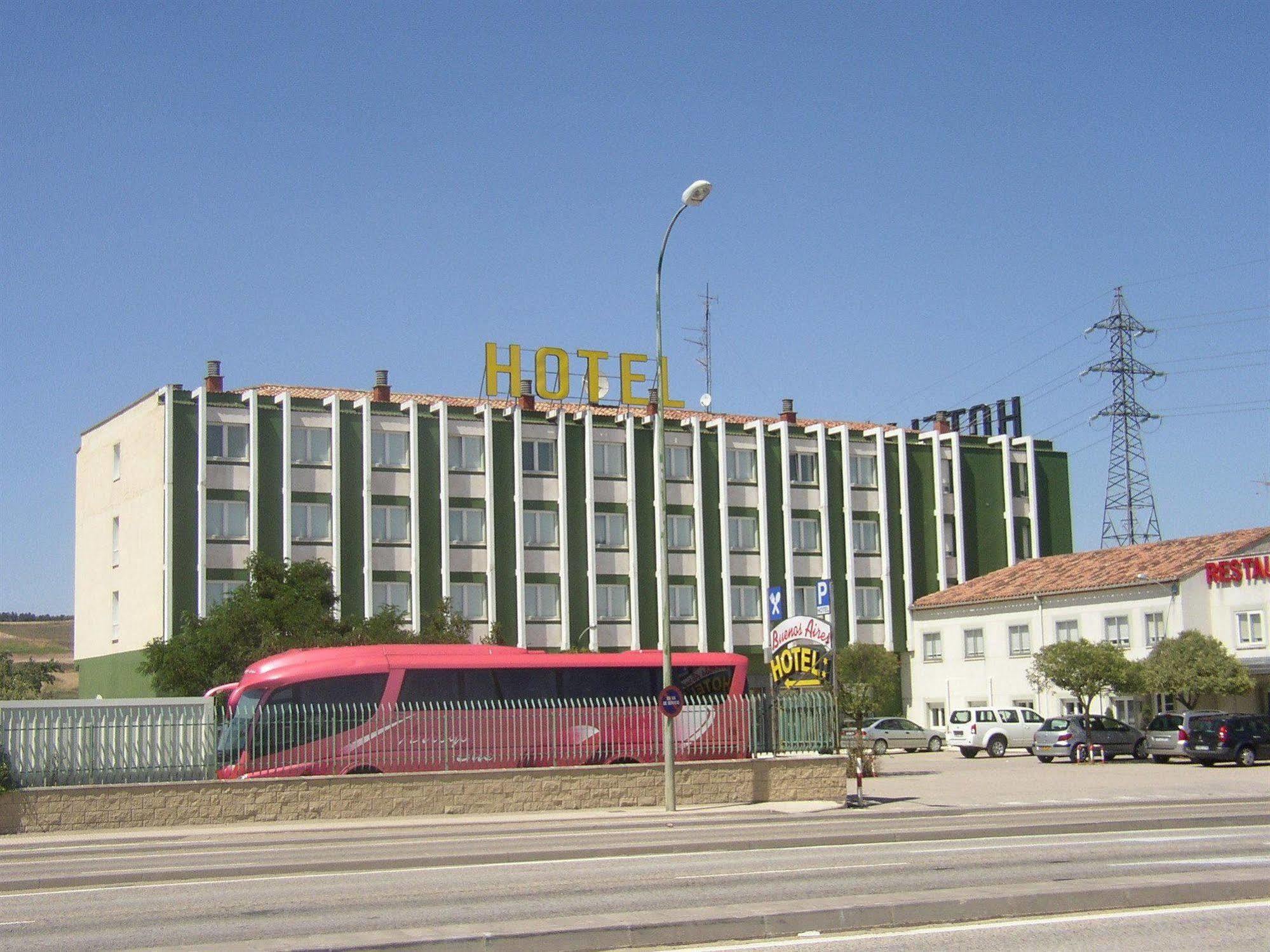 Hotel Buenos Aires Villafria Luaran gambar
